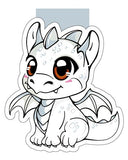 Das Produktbild zeigt ein Magnetlesezeichen mit einem weißen Babydrachen.