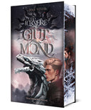 Das Bild zeigt das Cover und Farbschnitt von "Of Ice and Fire - Glutmond". In der oberen Hälfte stehen die Autorin und der Titel in Großbuchstaben vor der Silhouette einer Sonne. Darunter sind der Protagonist und ein Drache abgebildet. Auf dem Farbschnitt ist die Protagonistin umringt von Eiskristallen.