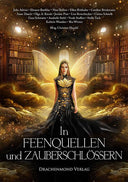 Das Cover zeigt eine Frau mit durchscheinenden Flügeln. Sie trägt ein schwarzes Ballkleid mit goldenen Verzierungen. Im Hintergrund stehen Bücherregale und dazwischen wabern grau-schwarz-goldene Nebelschwaden. Auf dem gesamten Cover sind goldenen Leuchtpunkte verteilt.