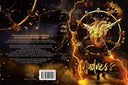 Das dunkelbraun-goldene Cover zeigt in der Mitte ein goldenes Herz inmitten einer mechanischen Uhr, mit Zahnrädern und verzierten Uhrzeigern. Der Titel ist im unteren Bereich des Covers, außerdem ziehen sich goldene Blitze und goldener Nebel über das Cover.
